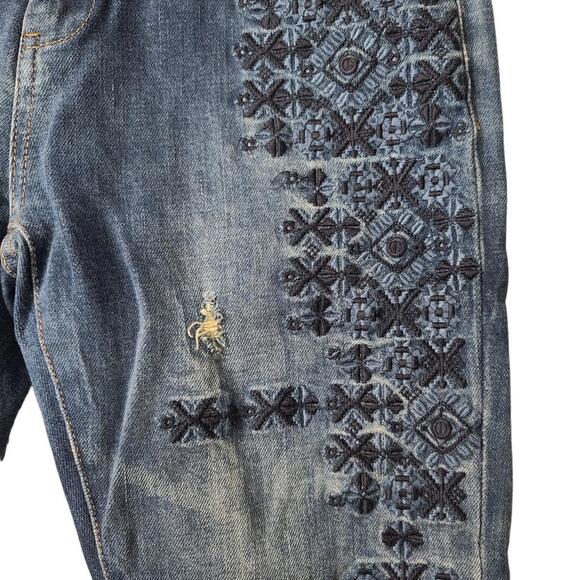 BLANKNYC Blue Denim Embroidered Raw Hem Skinny Jeans Women Size 26 - Picture 5 of 12